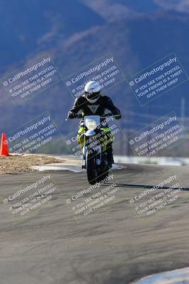 media/Jan-09-2022-SoCal Trackdays (Sun) [[2b1fec8404]]/Turns 9 and 8 (920am)/